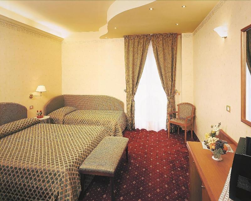 Hotel Aurora Misano Adriatico Esterno foto