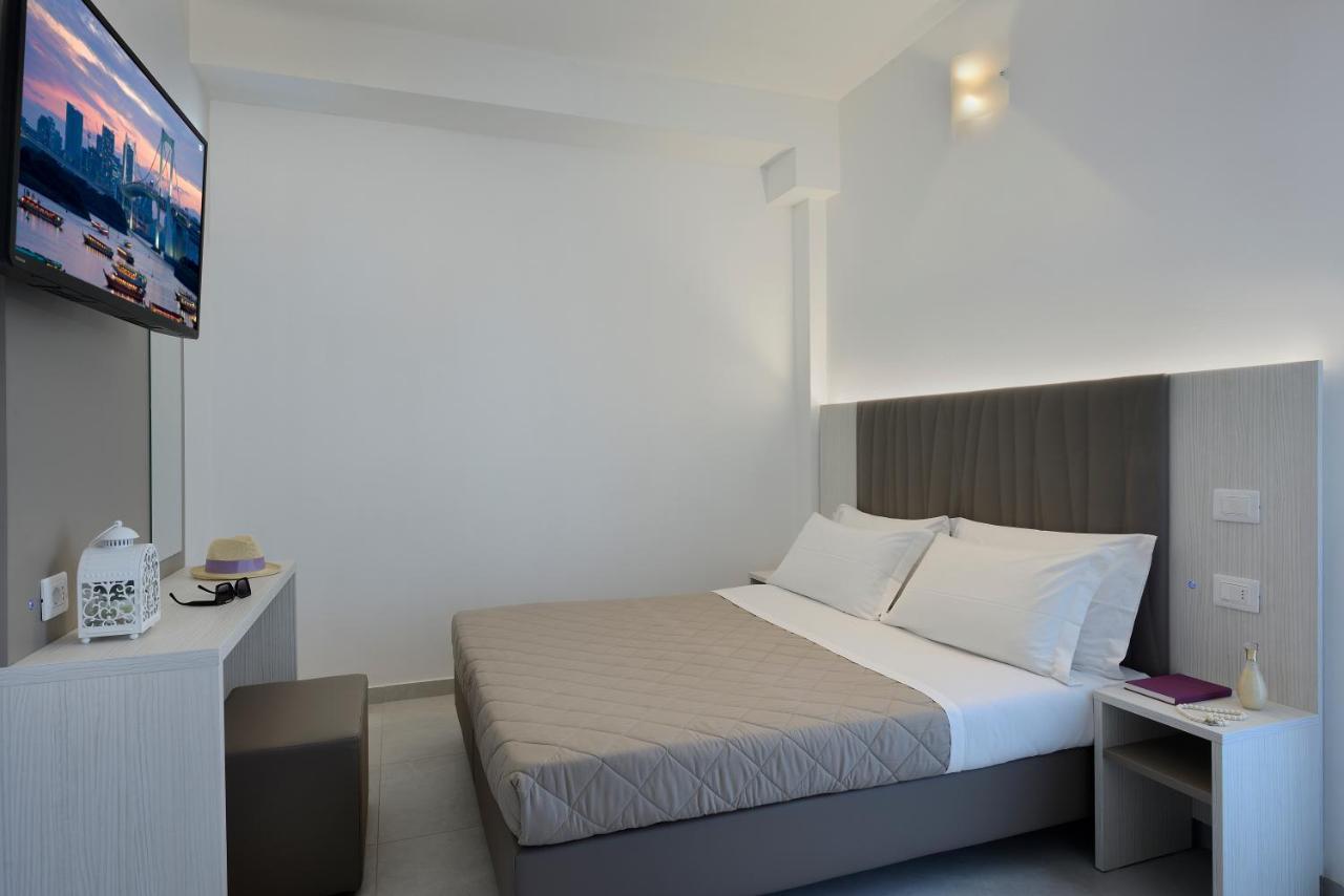 Hotel Aurora Misano Adriatico Esterno foto