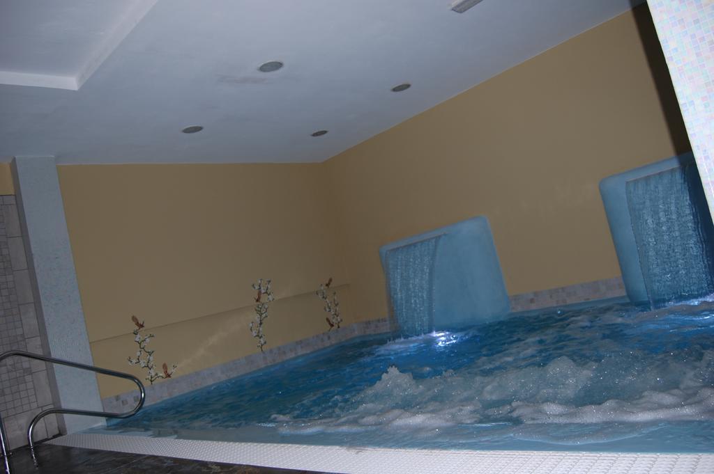 Hotel Aurora Misano Adriatico Esterno foto